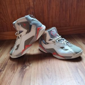 Jordan True Flights Men 10.5